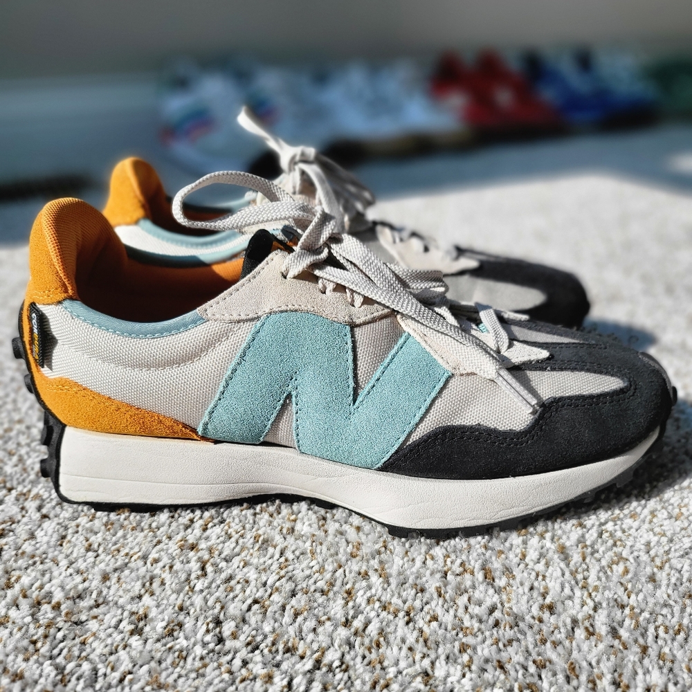 NEW BALANCE 327